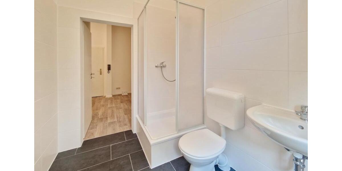 Erdgeschoßwohnung Chemnitz Kapellenberg - 3 Zimmer, 82 m&sup2;, 450&euro; | Angebot:23250792