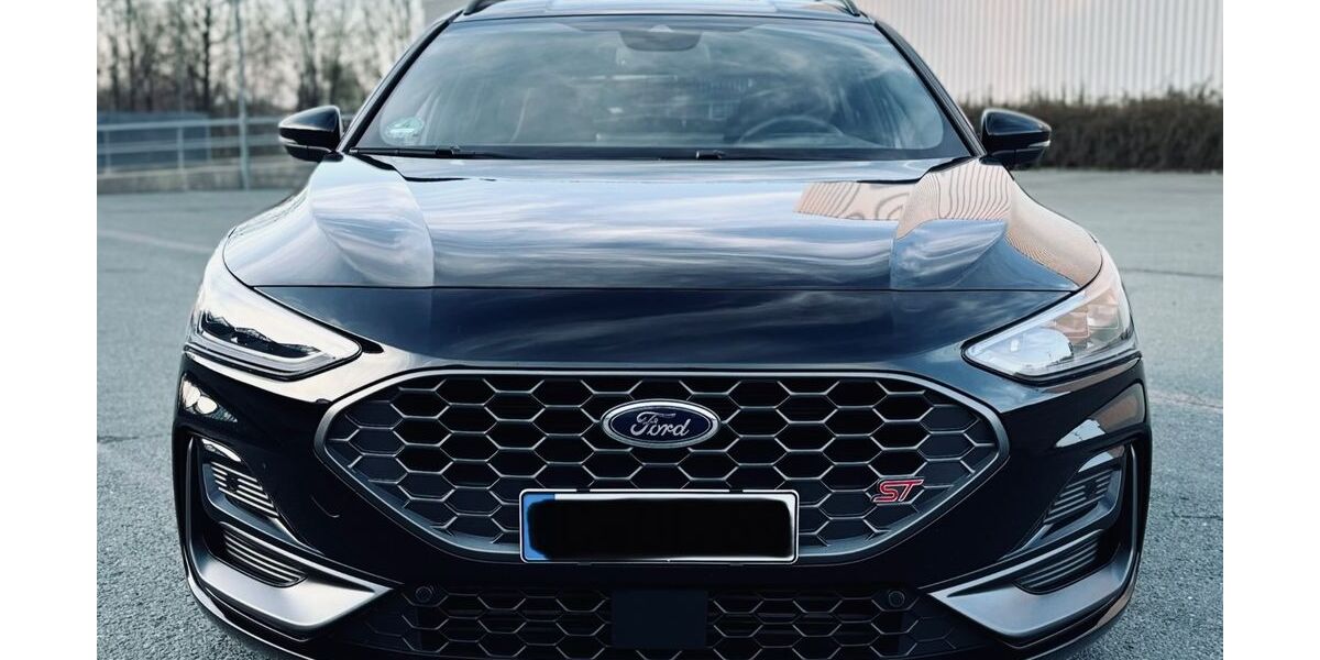 Ford Focus 23.200 km 36.900 &euro; Chemnitz 09127