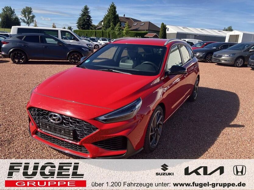 i30