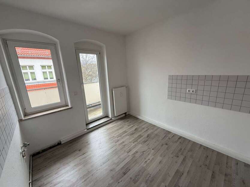 Wohnung zum Mieten in Zwickau 415 € 71.55 m² 3 zimmer