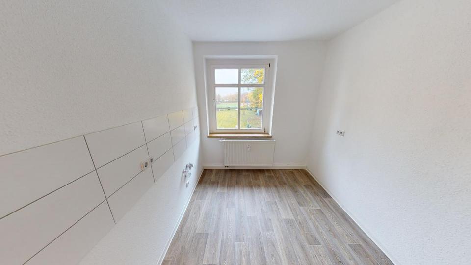 Etagenwohnung Chemnitz Altendorf - 1 Zimmer, 32 m&sup2;, 300&euro; | Angebot:26271603