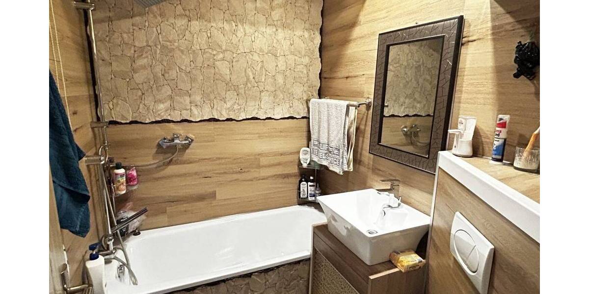 Etagenwohnung Mülsen OT Thurm Thurm - 3 Zimmer, 56 m&sup2;, 49.000&euro; | Angebot:25707435