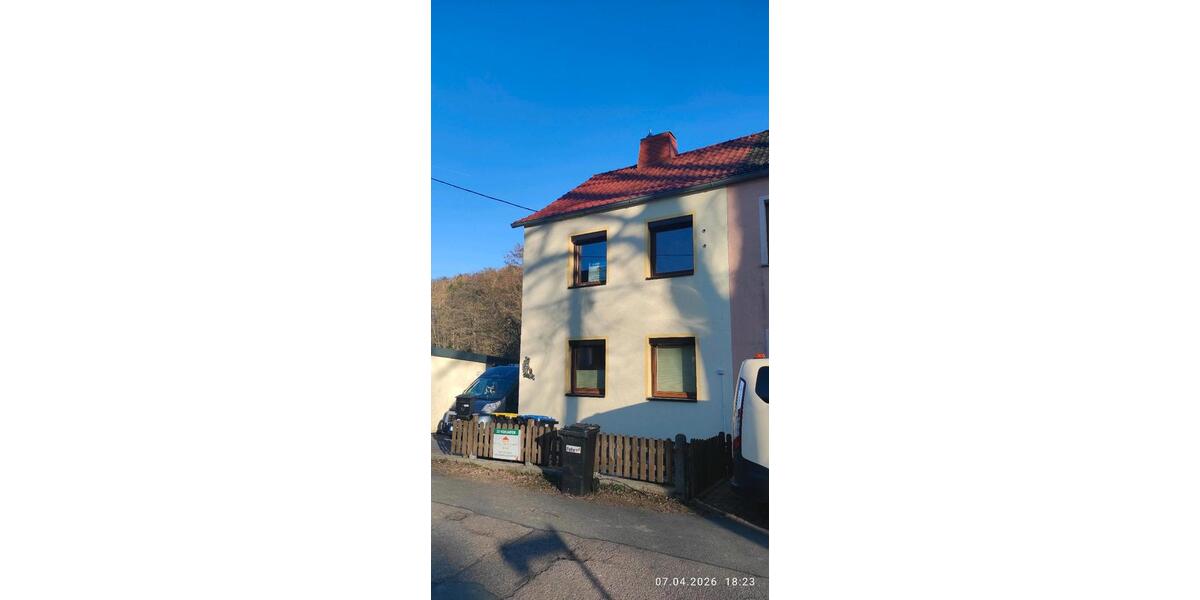 Doppelhaushälfte Hainichen - 3 Zimmer, 75 m&sup2;, 158.000&euro; | Angebot:26101847