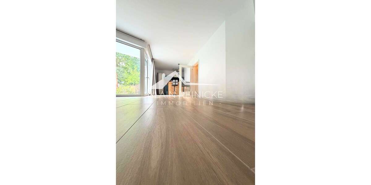ruhig Wohnen mit Terrasse, 2 Balkone & TG-Stellplatz - Maisonettenwohnung Chemnitz | Angebot:25932234