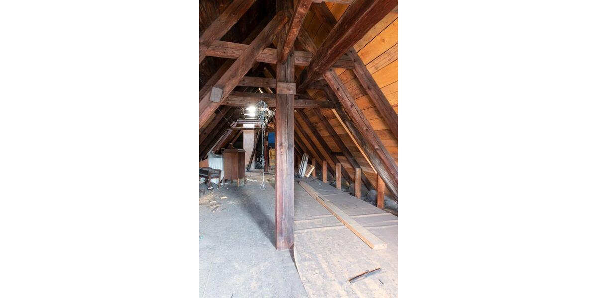 Einfamilienhaus Hohenstein-Ernstthal Ernstthal - 19 Zimmer, 431 m&sup2;, 410.000&euro; | Angebot:26253403