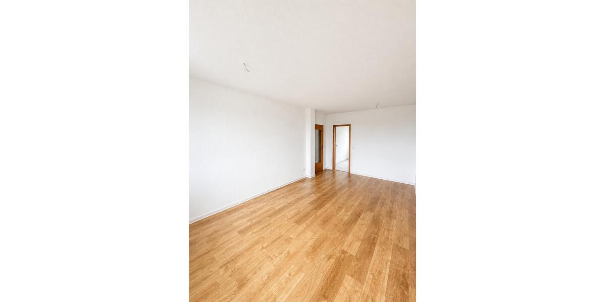 Dachgeschoßwohnung Chemnitz Rabenstein - 3 Zimmer, 83 m&sup2;, 525&euro; | Angebot:26340770