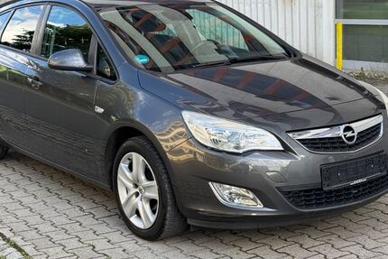 Opel Astra 161.000 km 2.499 &euro; Chemnitz 09120