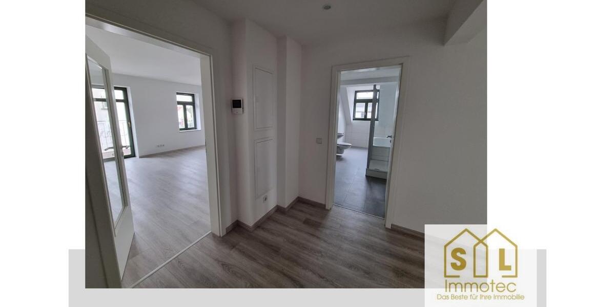 Dachgeschoßwohnung Chemnitz Ebersdorf - 4 Zimmer, 95 m&sup2;, 730&euro; | Angebot:26263470