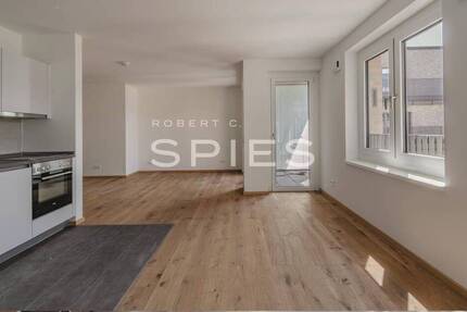 NEUBAU: Lichtdurchflutete Loft-Wohnung mit Süd-Loggia