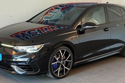 VW Golf 24.516 km 38.880 &euro; Mittweida 09648