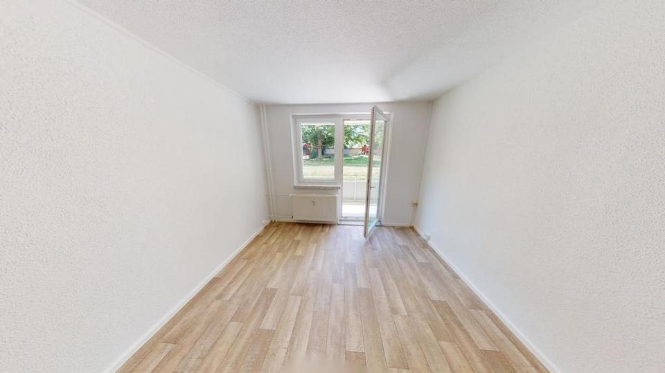 Erdgeschoßwohnung Chemnitz Helbersdorf - 3 Zimmer, 74 m&sup2;, 463&euro; | Angebot:25762660