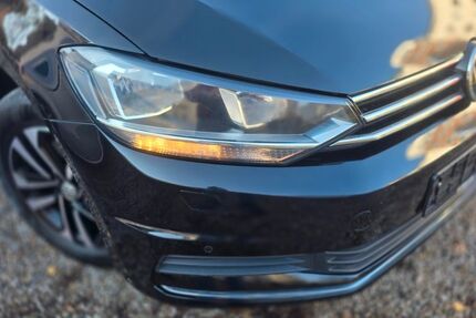 VW Touran 99.891 km 18.799 &euro; Chemnitz 09113