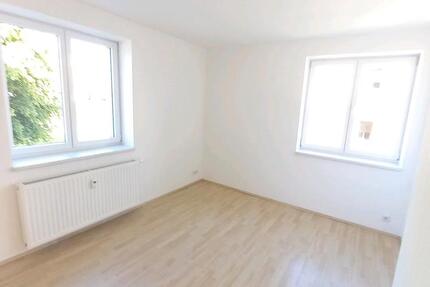 Wohnung Zschopau Ganshäuser - 2 Zimmer, 40 m&sup2;, 188&euro; | Angebot:26262683