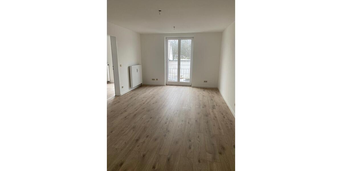 Etagenwohnung Chemnitz Euba - 3 Zimmer, 80 m&sup2;, 435&euro; | Angebot:26661303