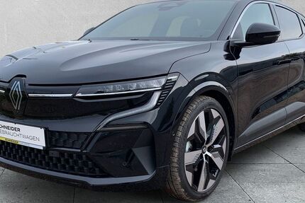 Renault Megane E-TECH 24.471 km 27.890 &euro; Chemnitz 09131