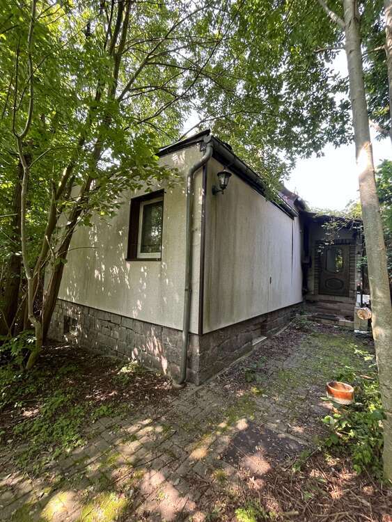 Grundstück zu verkaufen in Reinsdorf 109.000 € 750 m² zimmer