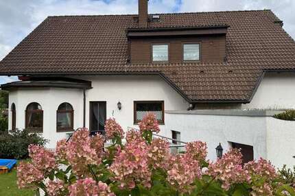 Haus Marienberg - 8 Zimmer, 198 m&sup2;, 365.000&euro; | Angebot:22914983